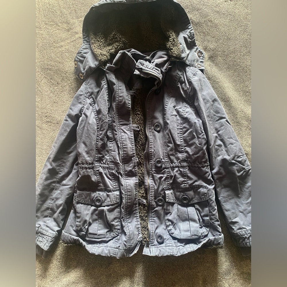 Woman’s S Twenty-one coat